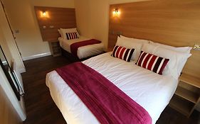 Salisbury Renovated Apartment